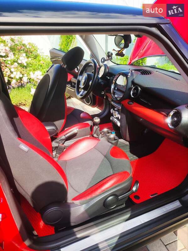 Хетчбек MINI Cooper 2008 в Коростені