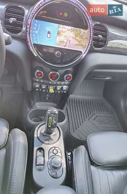 Хэтчбек MINI Cooper 2023 в 