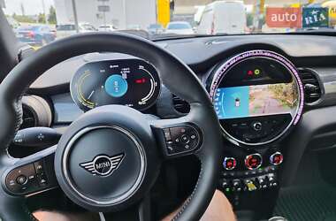 Хэтчбек MINI Cooper 2023 в 
