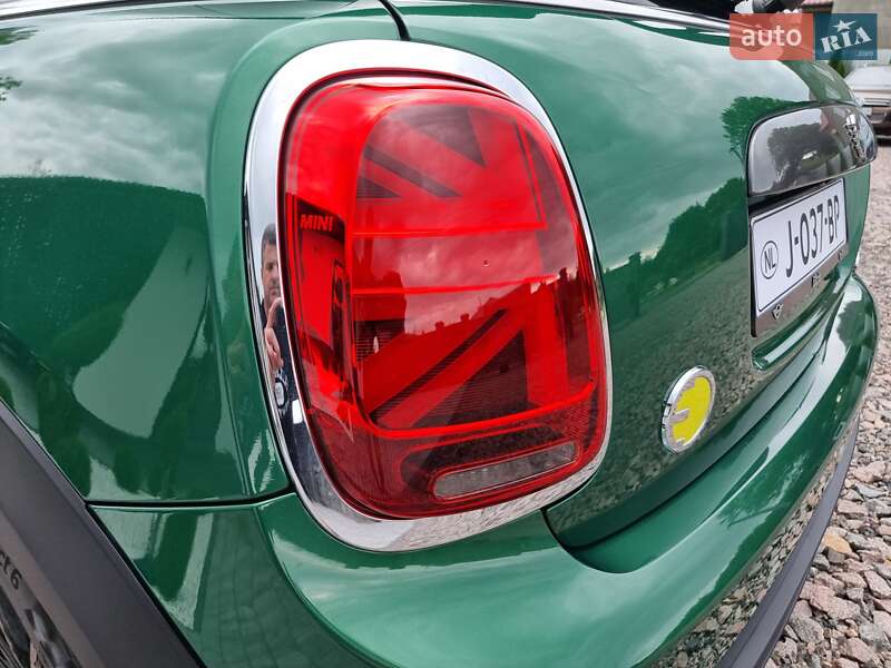 Хэтчбек MINI Cooper 2020 в Радивилове