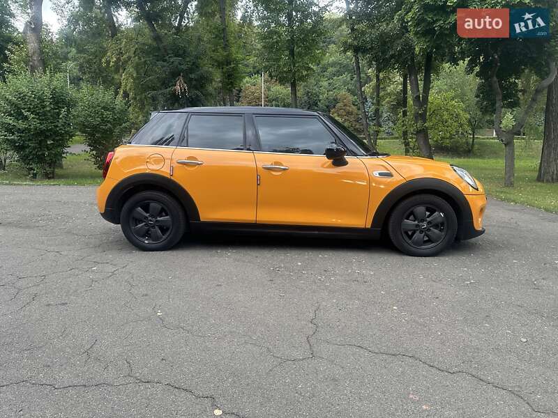 Хэтчбек MINI Cooper 2014 в Киеве фото 8 Хэтчбек MINI Cooper 2014 в Киеве