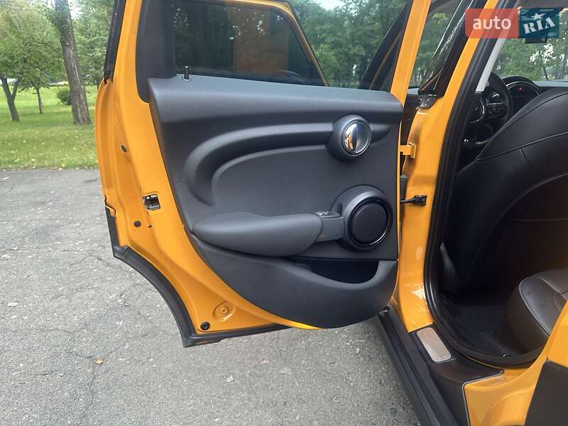 Хэтчбек MINI Cooper 2014 в Киеве фото 11 Хэтчбек MINI Cooper 2014 в Киеве