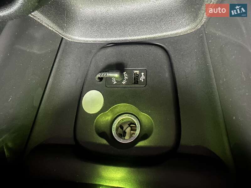 Хэтчбек MINI Cooper 2014 в Киеве фото 41 Хэтчбек MINI Cooper 2014 в Киеве