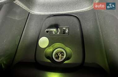 Хетчбек MINI Cooper 2014 в 