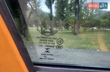 Хетчбек MINI Cooper 2014 в 