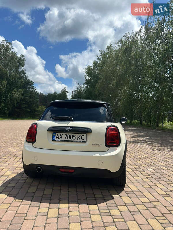 Хэтчбек MINI Cooper 2014 в Харькове