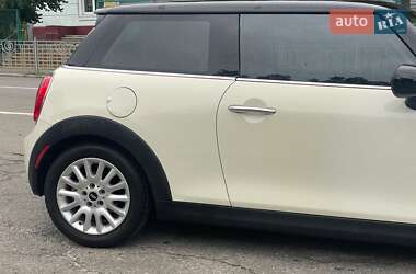 Хэтчбек MINI Cooper 2015 в 