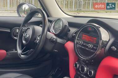 Хэтчбек MINI Cooper 2015 в 