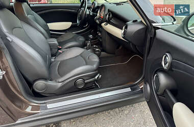 Хэтчбек MINI Cooper 2011 в 