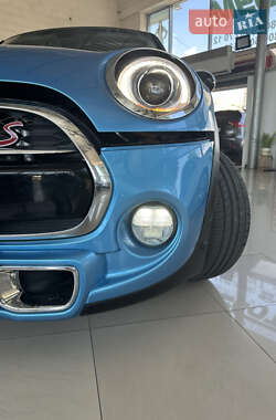 Хэтчбек MINI Cooper 2015 в 