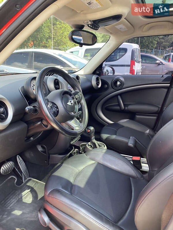 Хэтчбек MINI Cooper 2011 в Ужгороде