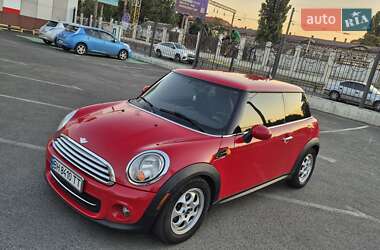 Хэтчбек MINI Cooper 2013 в Одессе