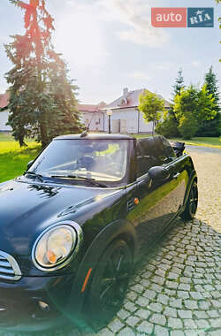 Хэтчбек MINI Cooper 2013 в 