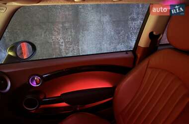 Хэтчбек MINI Cooper 2008 в 