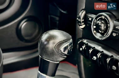 Хэтчбек MINI Cooper 2013 в 