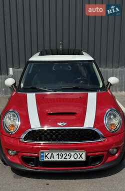 Хэтчбек MINI Cooper 2011 в 