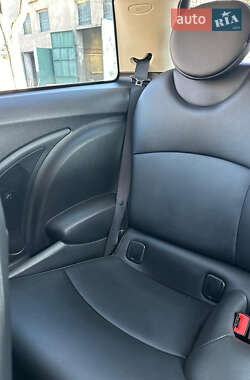 Хэтчбек MINI Cooper 2013 в 