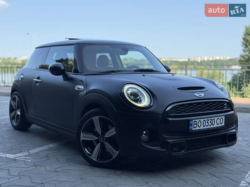 Хэтчбек MINI Cooper 2017 в Тернополе