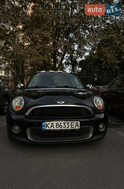 Хэтчбек MINI Cooper 2010 в 