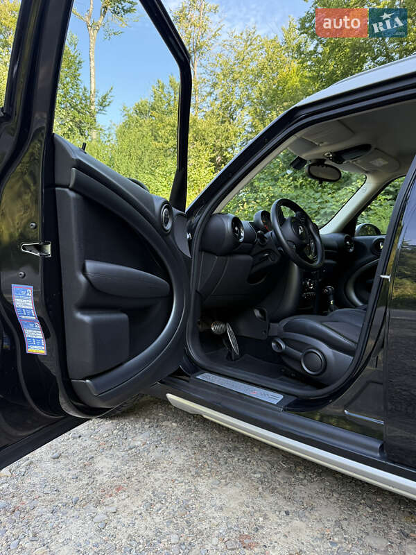 Хэтчбек MINI Cooper 2016 в Черновцах