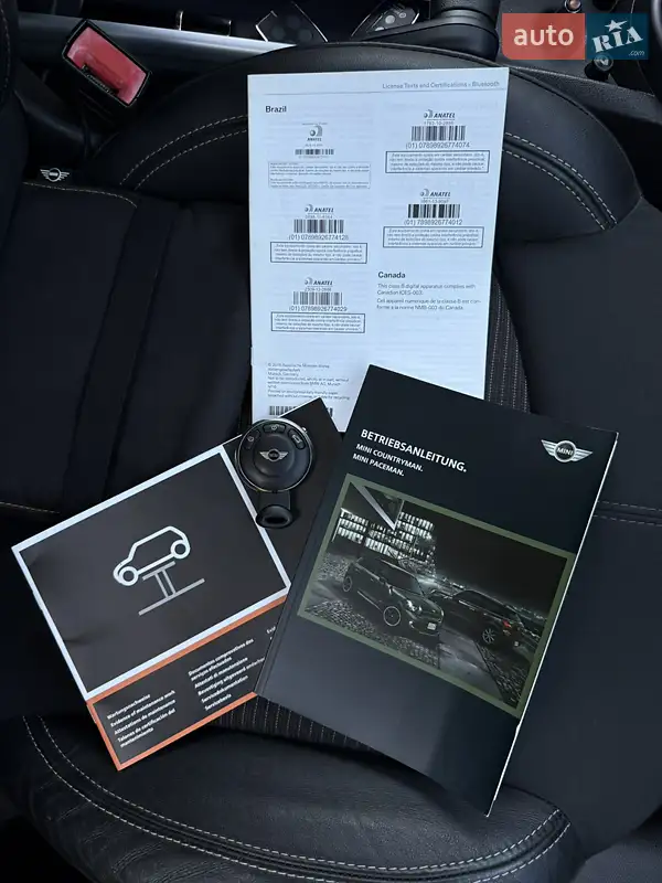 Хэтчбек MINI Cooper 2016 в Черновцах документ