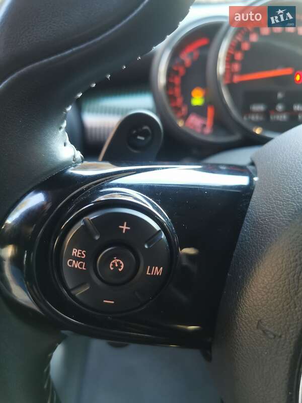 Хэтчбек MINI Cooper 2019 в Киеве
