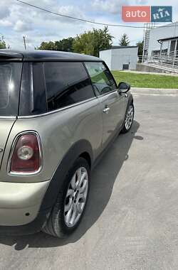 Хэтчбек MINI Cooper 2008 в 