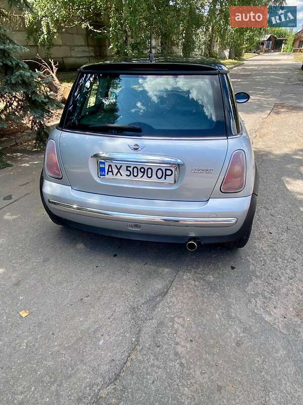 Хэтчбек MINI Cooper 2002 в Харькове