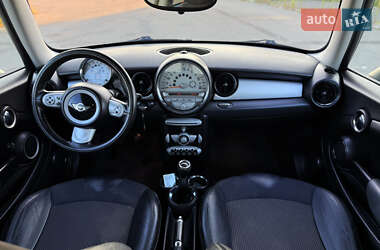 Хэтчбек MINI Cooper 2007 в 