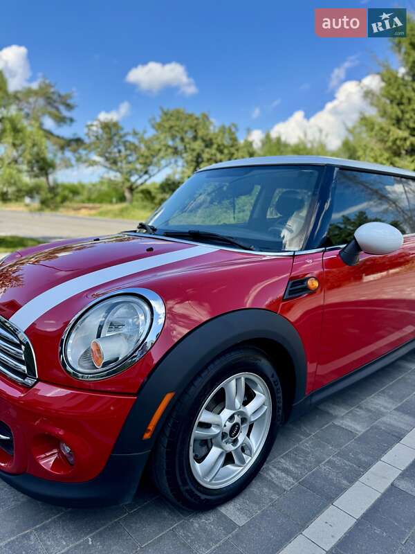 MINI Cooper 2013