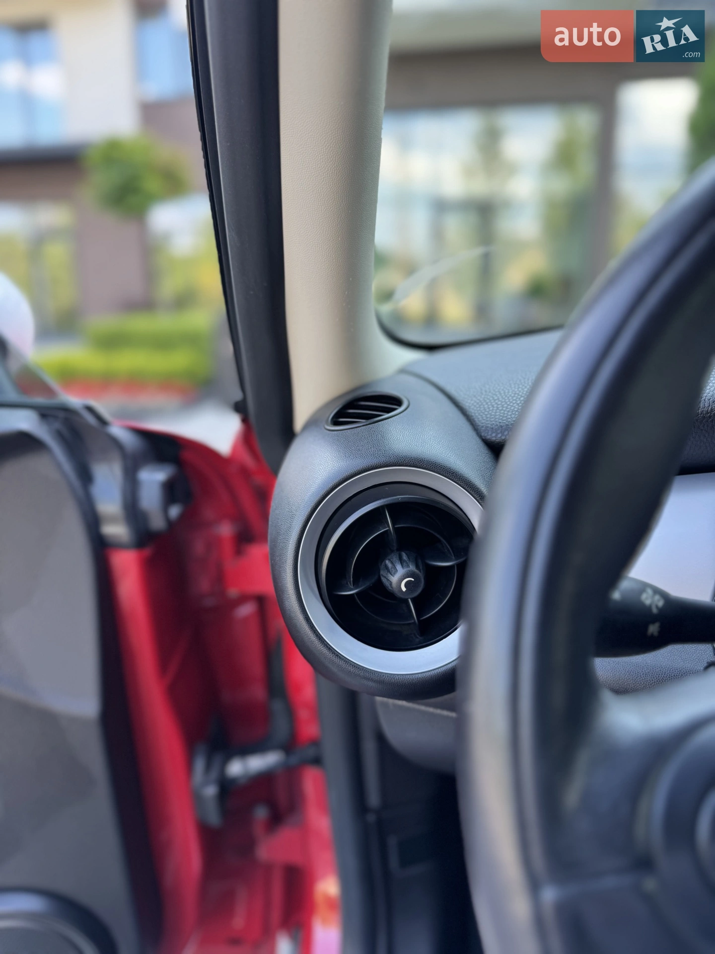 2013 MINI Cooper - мініатюра 18