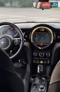 Хэтчбек MINI Cooper 2021 в 