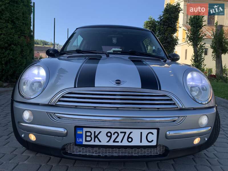 Хэтчбек MINI Cooper 2001 в Кременце