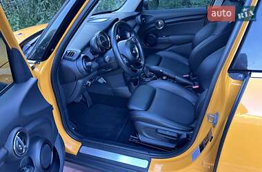 Хэтчбек MINI Cooper 2014 в 
