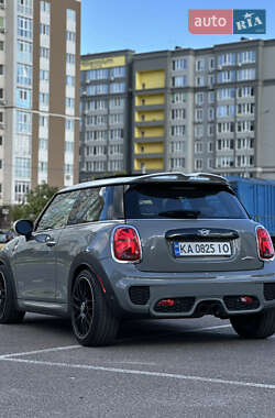 Хэтчбек MINI Cooper 2020 в 