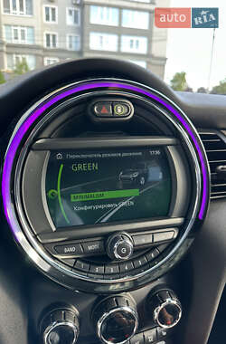 Хэтчбек MINI Cooper 2020 в 