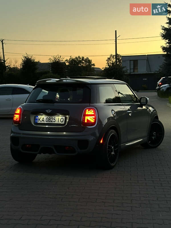 Хэтчбек MINI Cooper 2020 в Киеве