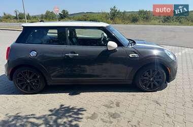 Хэтчбек MINI Cooper 2018 в 