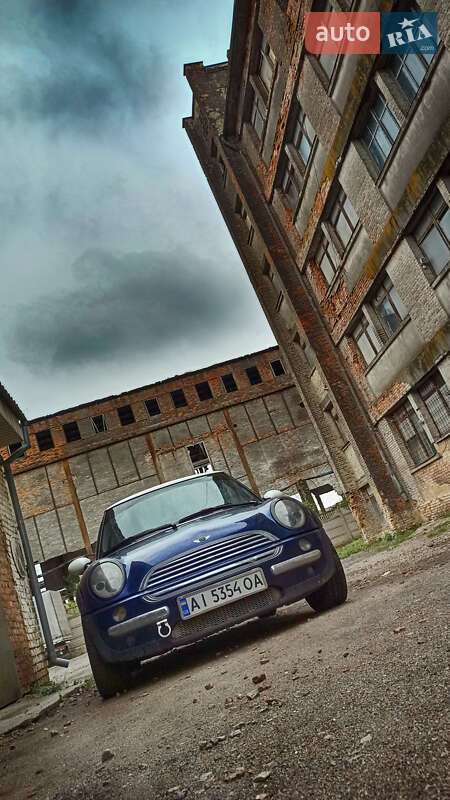 Хэтчбек MINI Cooper 2002 в Виннице