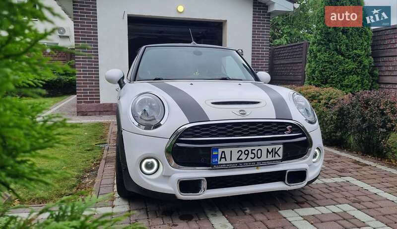 Хэтчбек MINI Cooper 2016 в Ирпене