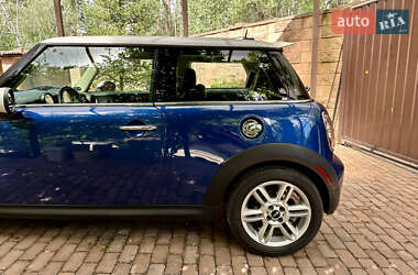 Хэтчбек MINI Cooper 2013 в 