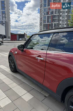 Хэтчбек MINI Cooper 2015 в 