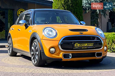 Хэтчбек MINI Cooper 2015 в Львове