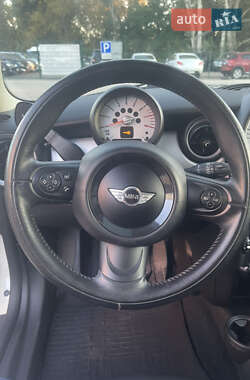 Хэтчбек MINI Cooper 2012 в 