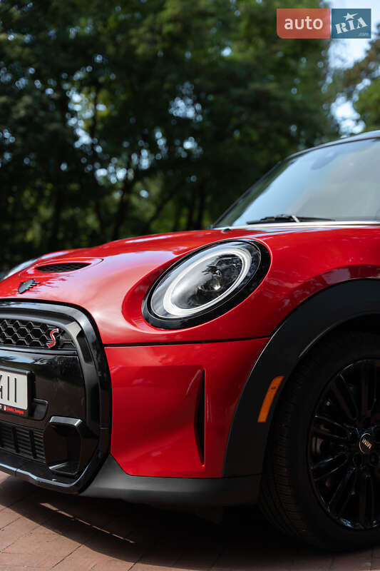 Хэтчбек MINI Cooper 2023 в Кременчуге