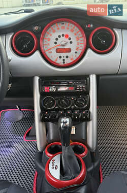 Хэтчбек MINI Cooper 2003 в 