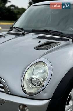 Хэтчбек MINI Cooper 2004 в 
