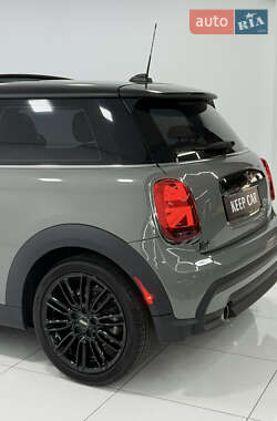 Хэтчбек MINI Cooper 2021 в 