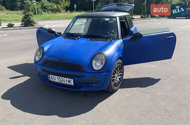 Хэтчбек MINI Cooper 2004 в 