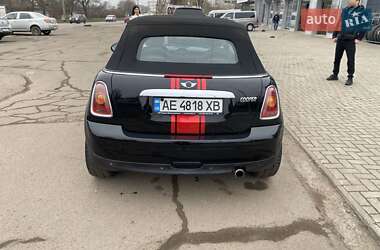 Хэтчбек MINI Cooper 2009 в 